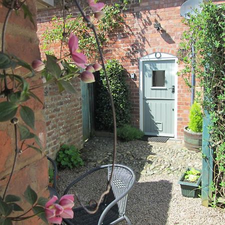 Borrowers Cottage Condover 外观 照片